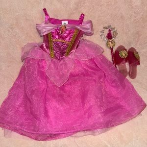 Disney Aurora Sleeping Beauty dress/shoes/wand, girl’s size 4, color Pink/Gold
